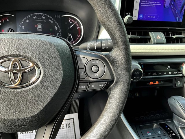 Used 2023 Toyota RAV4 XLE image 19