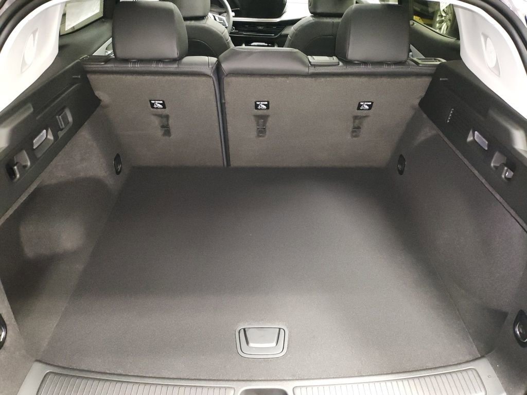 New 2026 Buick Envision Avenir image 16