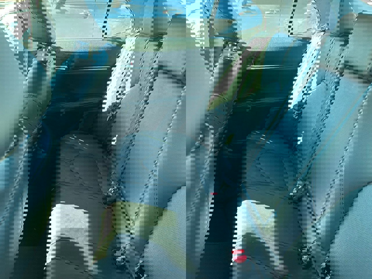 Used 2022 Toyota Camry XSE image 8