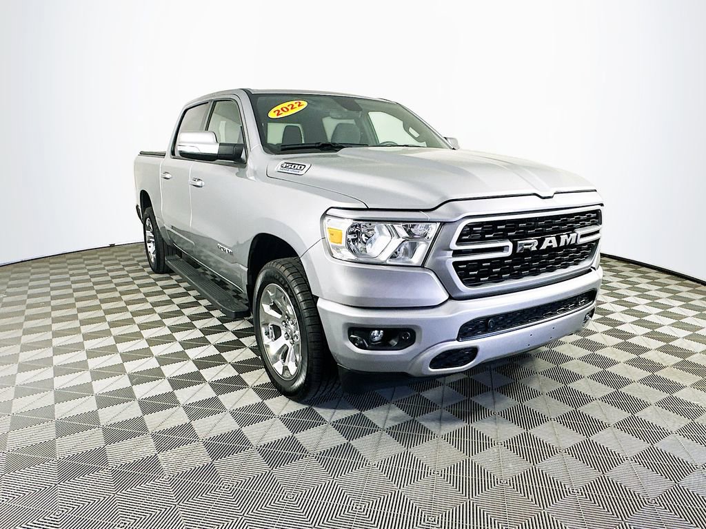 Used 2022 RAM 1500 Big Horn AWD/4WD image 3