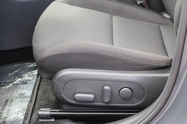 Certified 2024 Hyundai Kona SEL FWD image 25