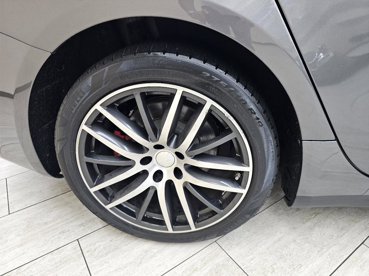 Used 2018 Maserati Ghibli RWD image 37