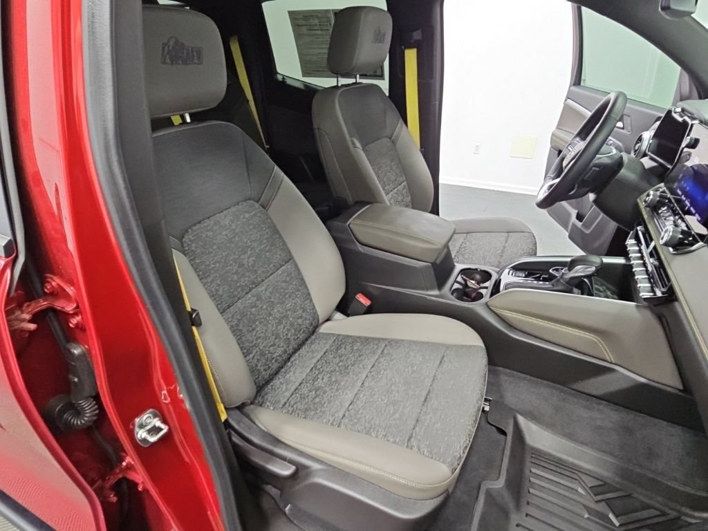 Used 2024 Chevrolet Colorado ZR2 w/ ZR2 Bison Edition AWD/4WD image 43
