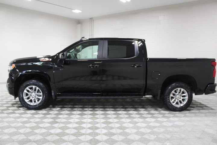 Used 2024 Chevrolet Silverado 1500 RST AWD/4WD image 8