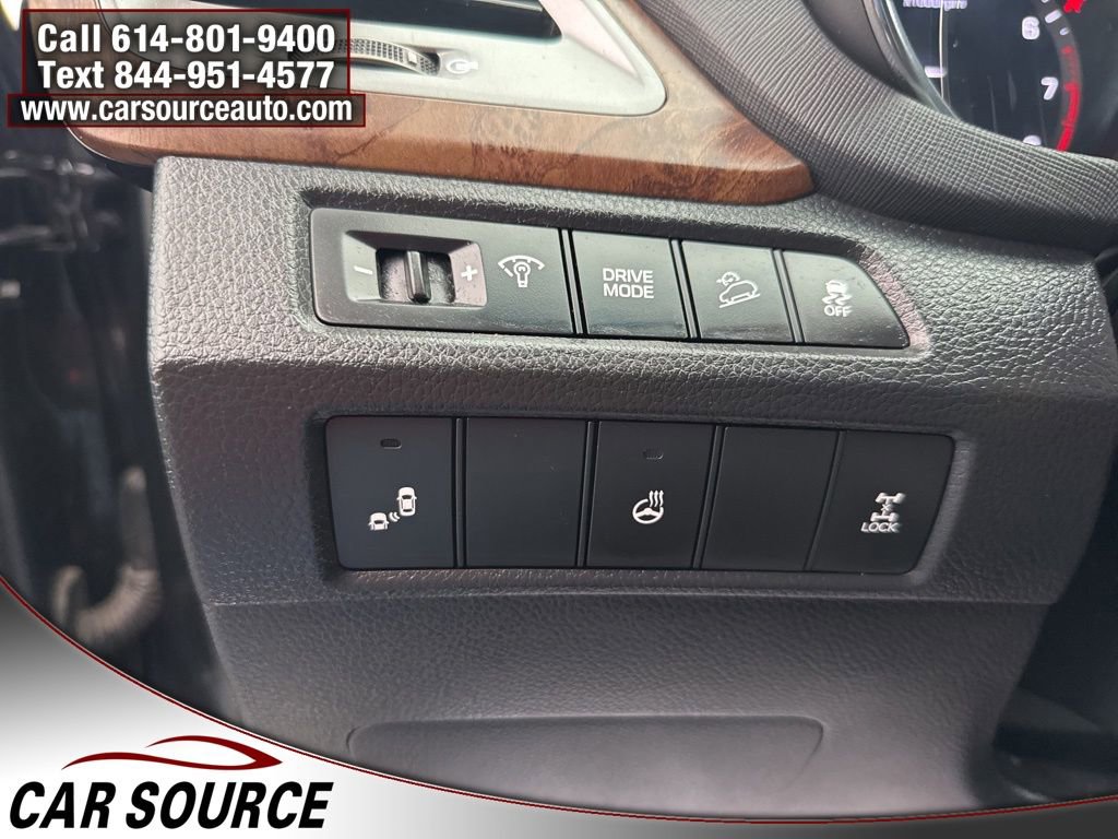 Used 2018 Hyundai Santa Fe Sport w/ Cargo Package image 21