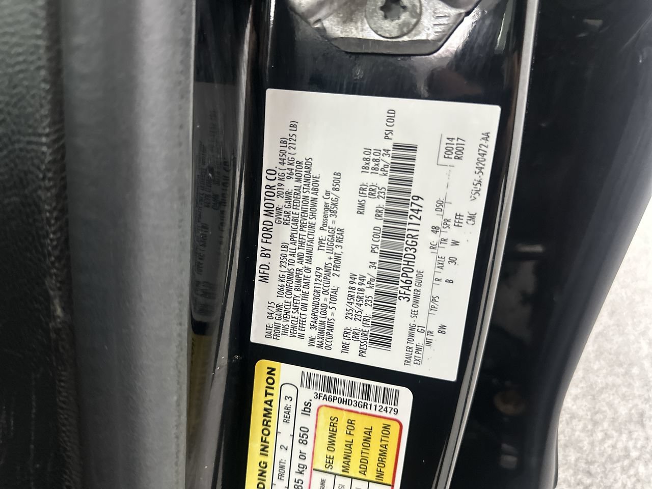 Used 2016 Ford Fusion SE w/ Equipment Group 202A FWD image 15