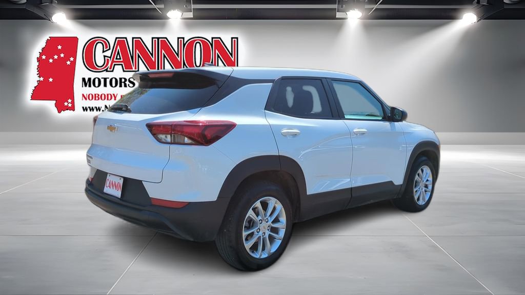 Used 2025 Chevrolet TrailBlazer LS w/ LS Convenience Package image 5