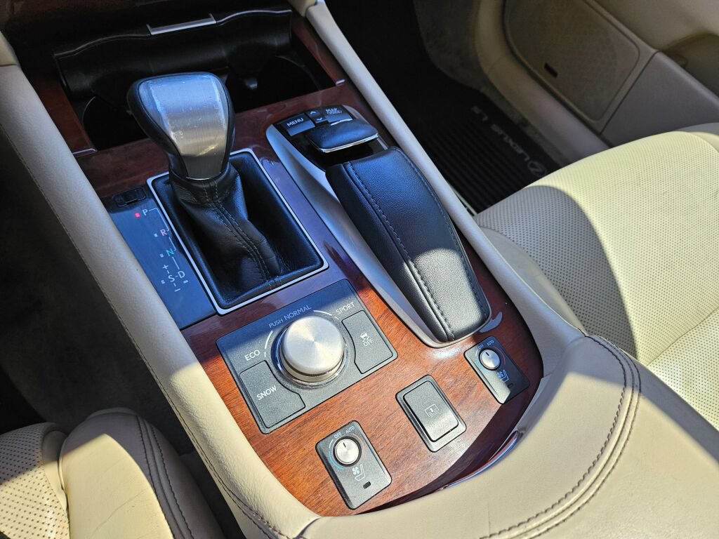 Used 2014 Lexus LS 460 L AWD/4WD image 27
