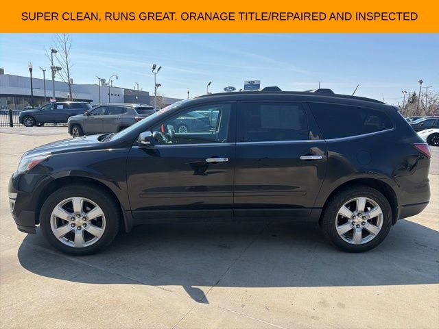 Used 2017 Chevrolet Traverse LT w/ Style and Technology Package FWD image 5