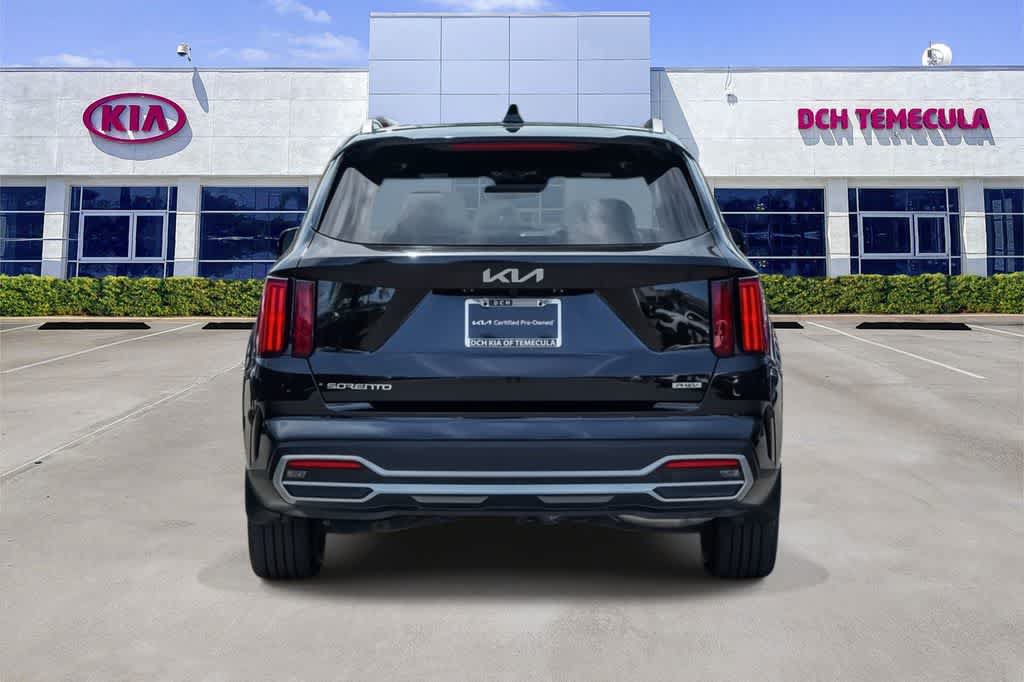 Certified 2023 Kia Sorento SX Prestige AWD/4WD image 5