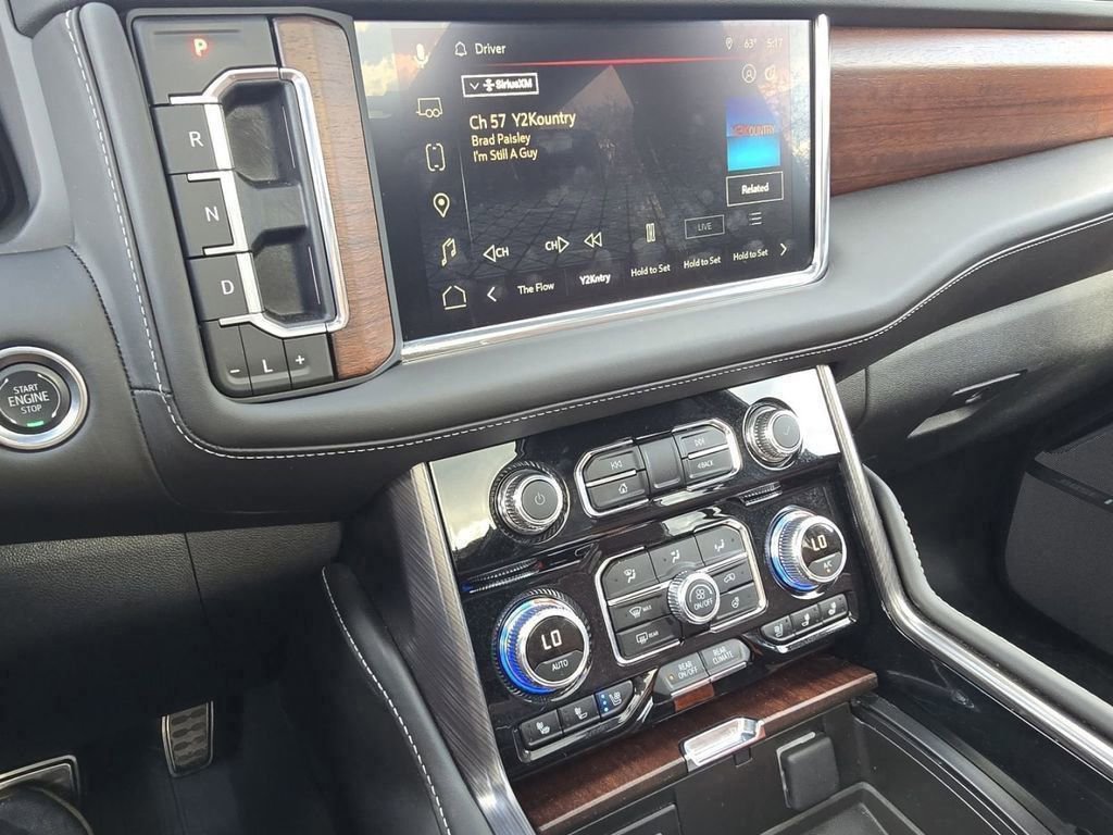 Used 2024 GMC Yukon Denali Ultimate AWD/4WD image 51