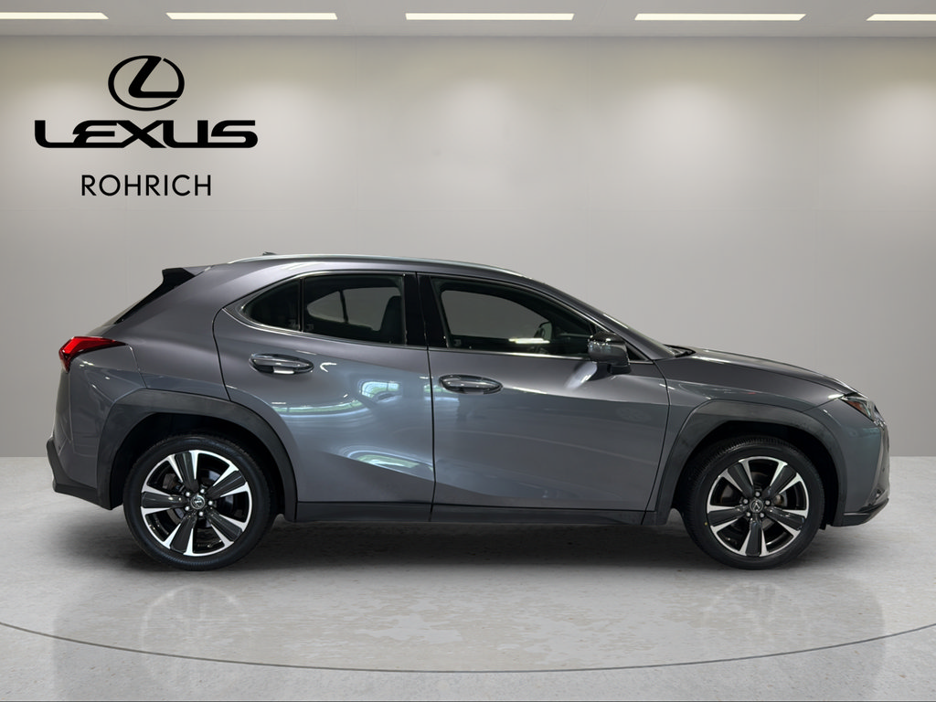 Used 2019 Lexus UX 200 F Sport FWD image 5