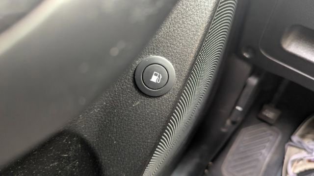 Used 2011 Kia Sorento SX image 34