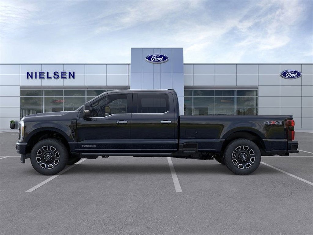 New 2026 Ford F250 Platinum image 3
