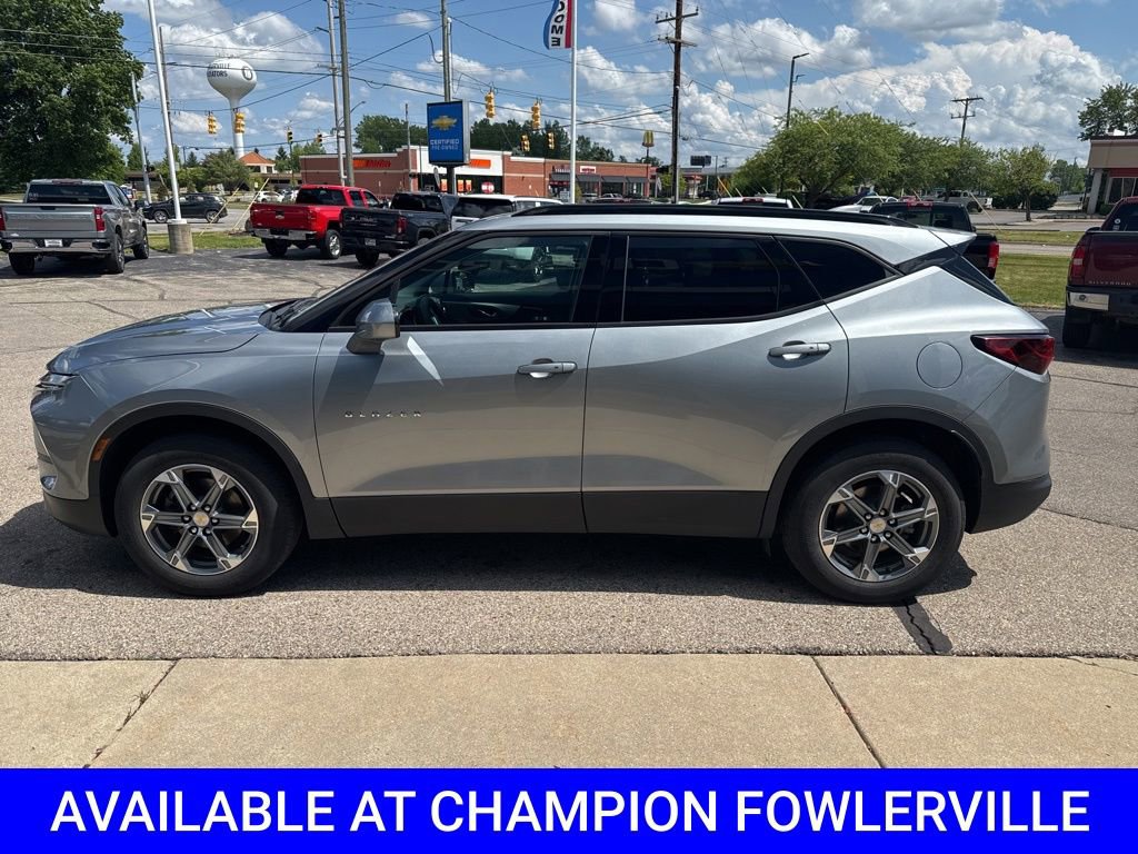 Used 2024 Chevrolet Blazer LT w/ Convenience Package AWD/4WD image 7