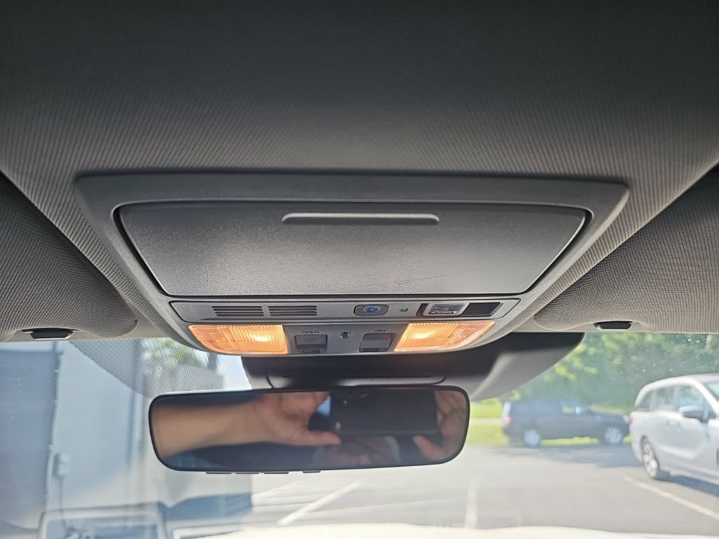 Used 2019 Honda Accord Touring image 25