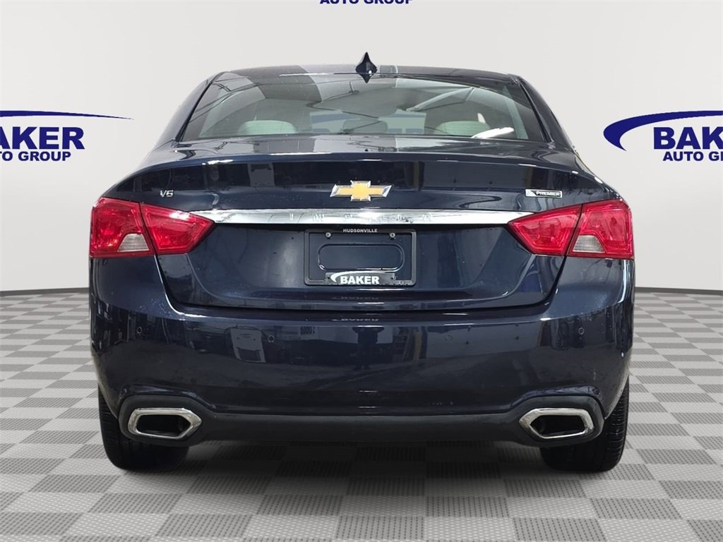 Used 2018 Chevrolet Impala Premier w/ Premier Convenience Package image 6