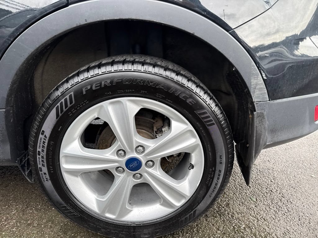 Used 2016 Ford Escape SE AWD/4WD image 9