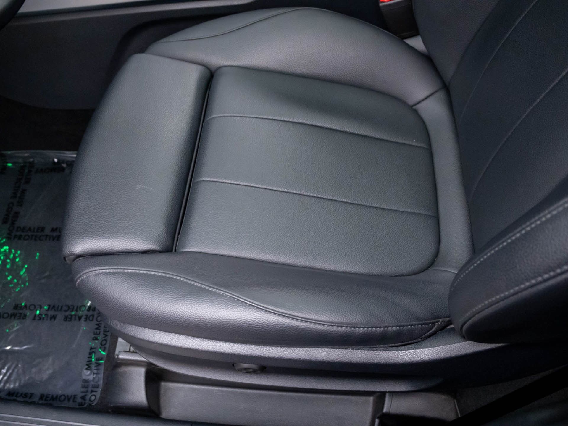 Certified 2022 Mercedes-Benz GLB 250 4MATIC image 16