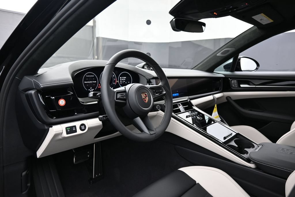 New 2026 Porsche Panamera GTS AWD/4WD image 4