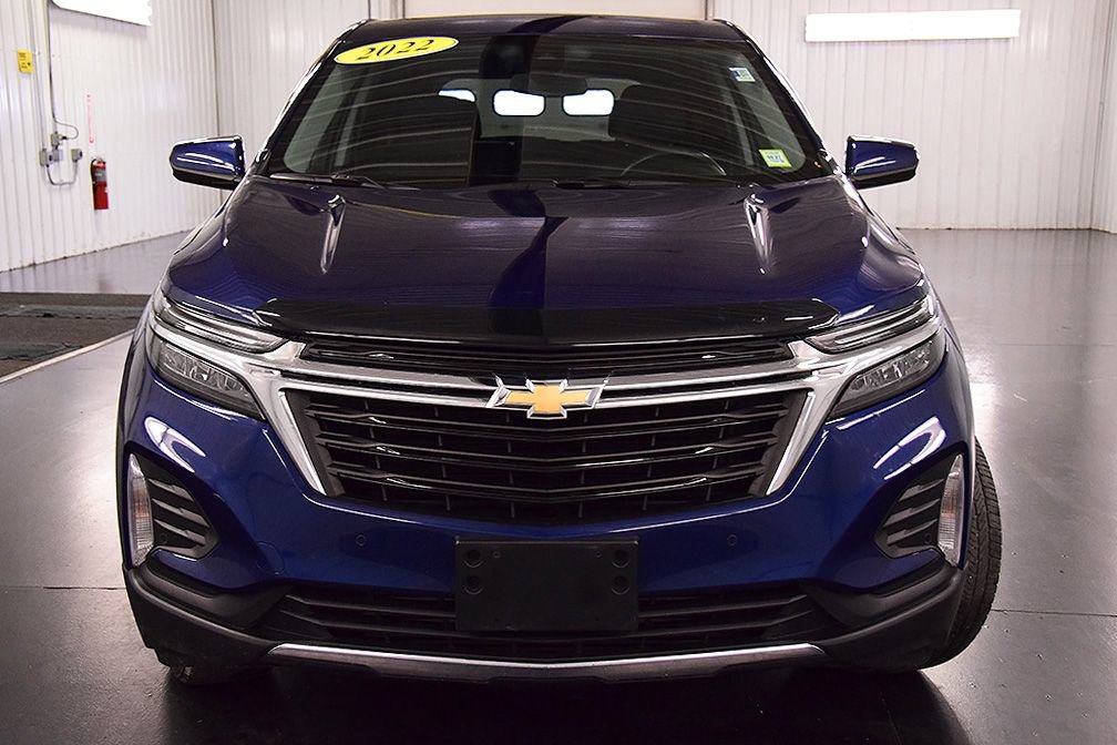 Used 2022 Chevrolet Equinox LT AWD/4WD image 2