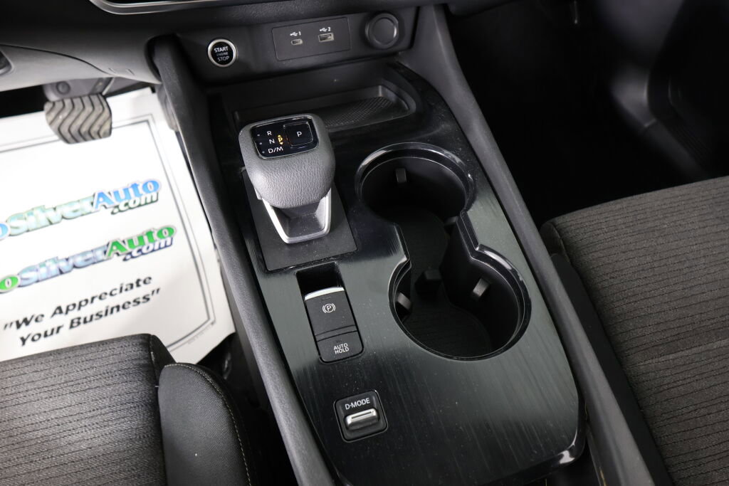Used 2021 Nissan Rogue SV image 37