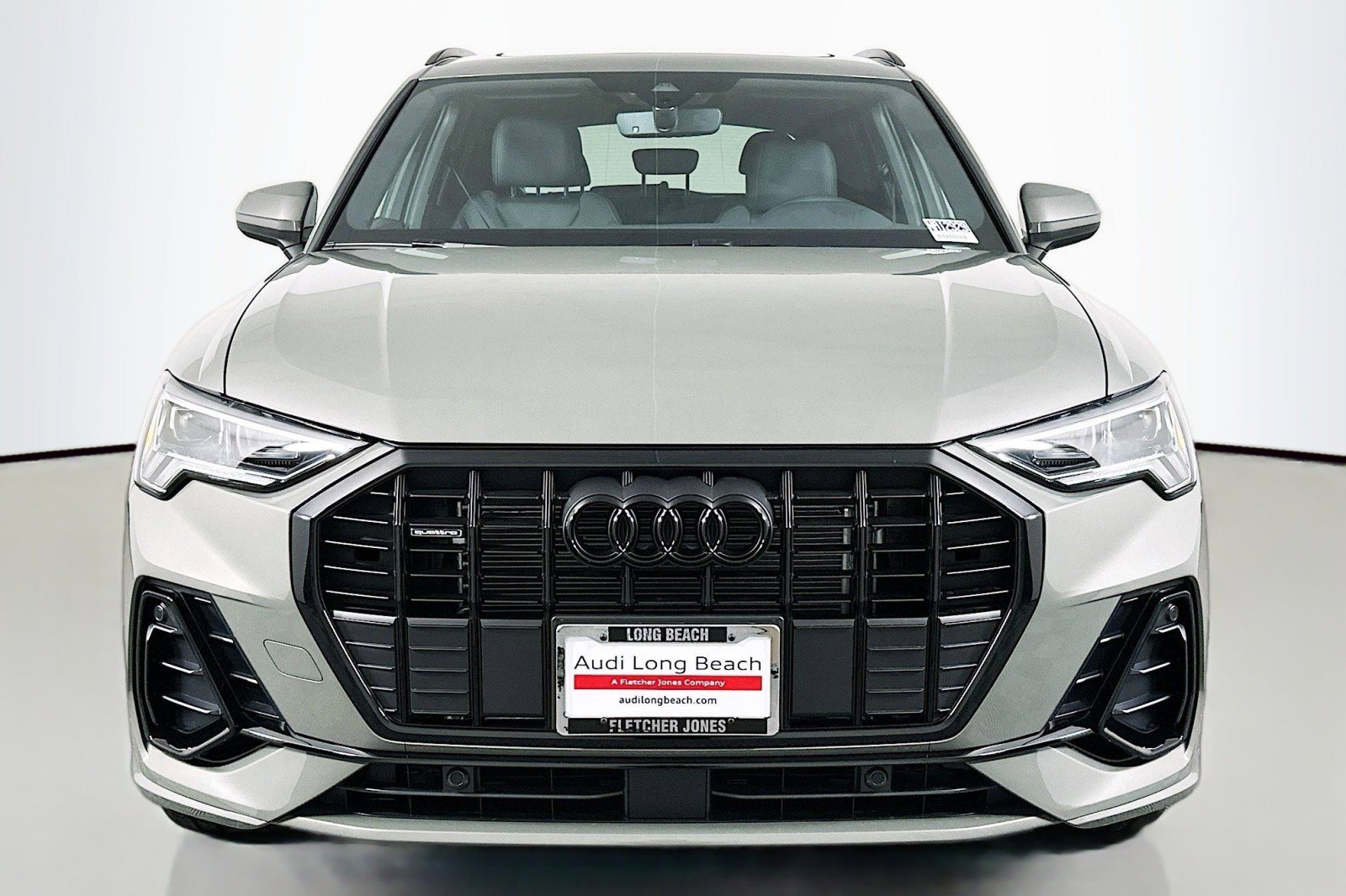 New 2025 Audi Q3 2.0T Premium image 2