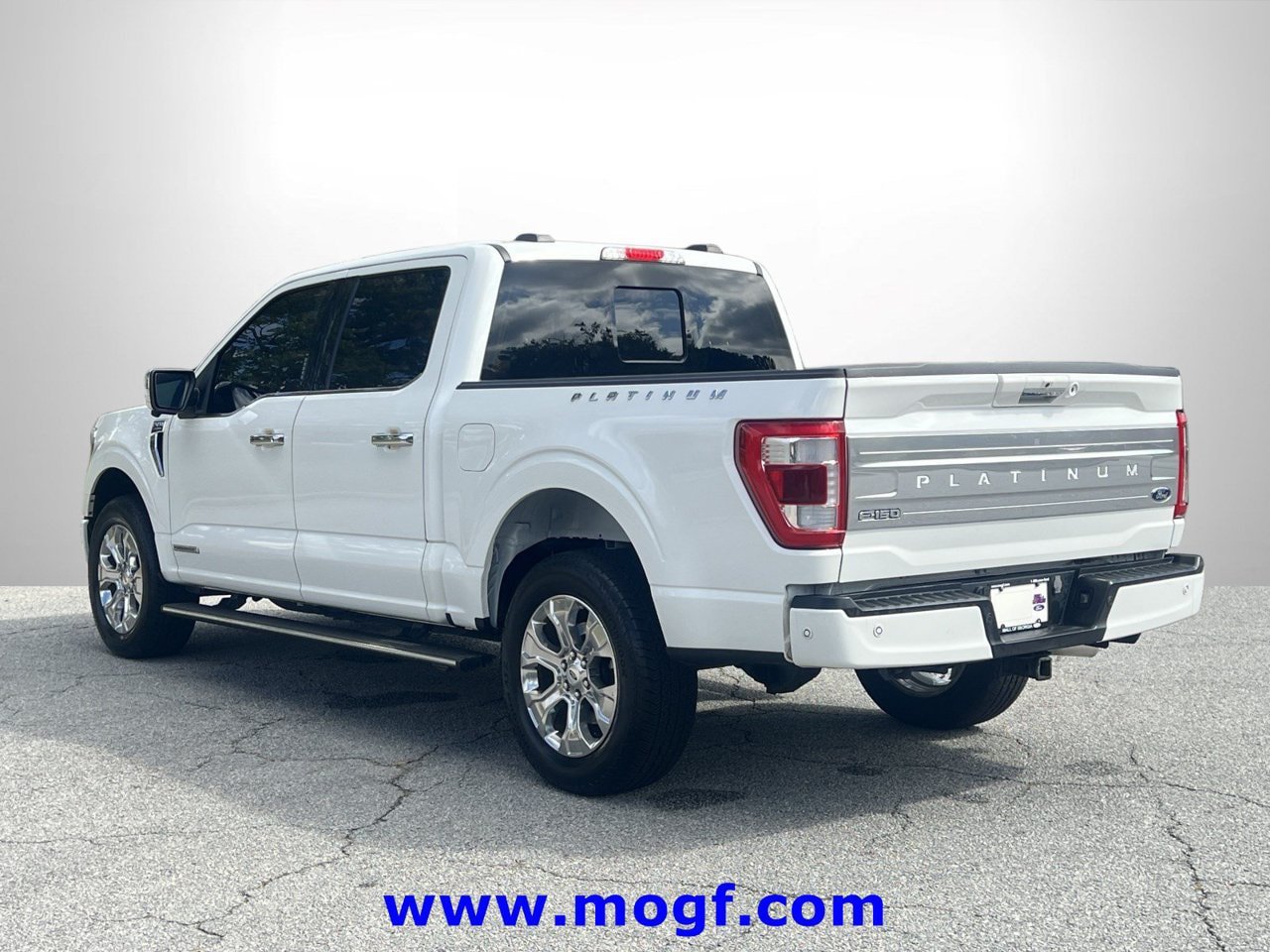 Certified 2023 Ford F150 Platinum w/ Equipment Group 701A High AWD/4WD image 2