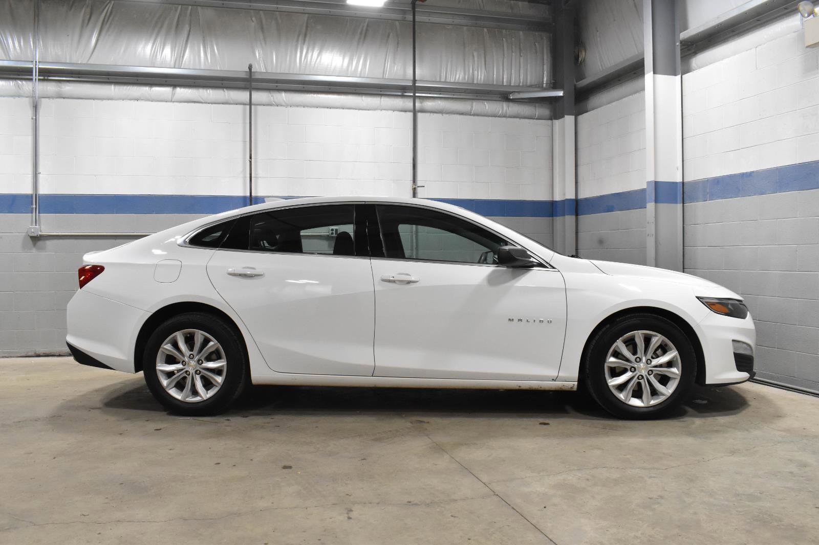 Used 2024 Chevrolet Malibu LT FWD image 28