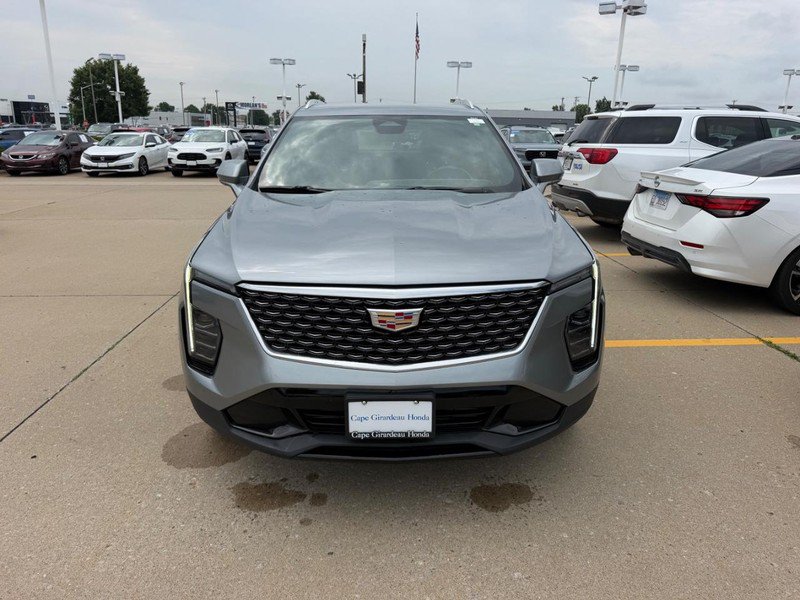 Used 2024 Cadillac XT4 Premium Luxury AWD/4WD image 8