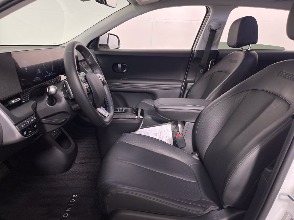 Certified 2026 Hyundai Ioniq 5 SEL RWD image 13