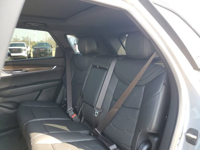 Certified 2024 Cadillac XT5 Sportv w/ Platinum Package image 27