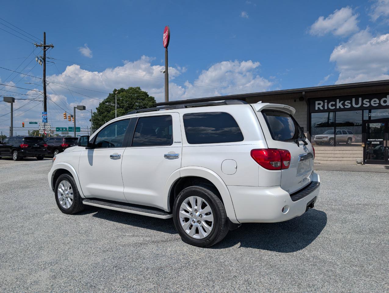 Used 2013 Toyota Sequoia Platinum RWD image 9