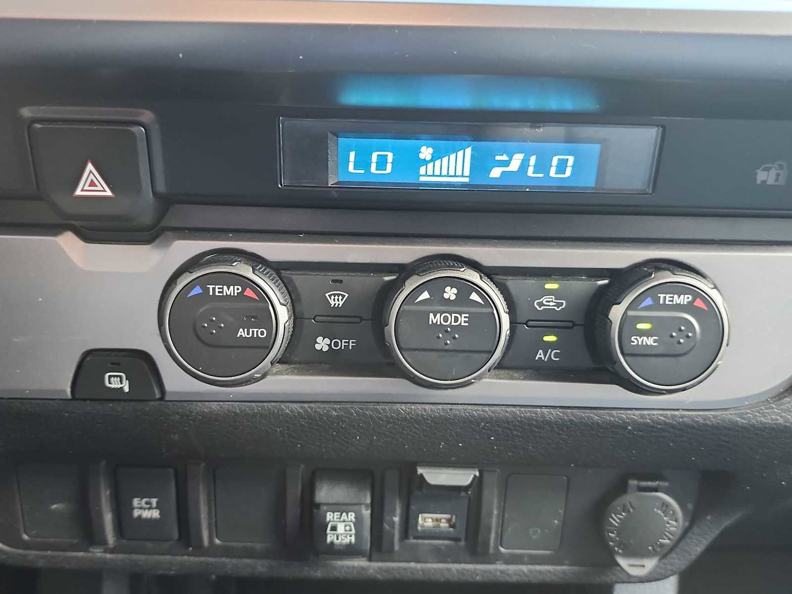 Used 2022 Toyota Tacoma SR5 image 20