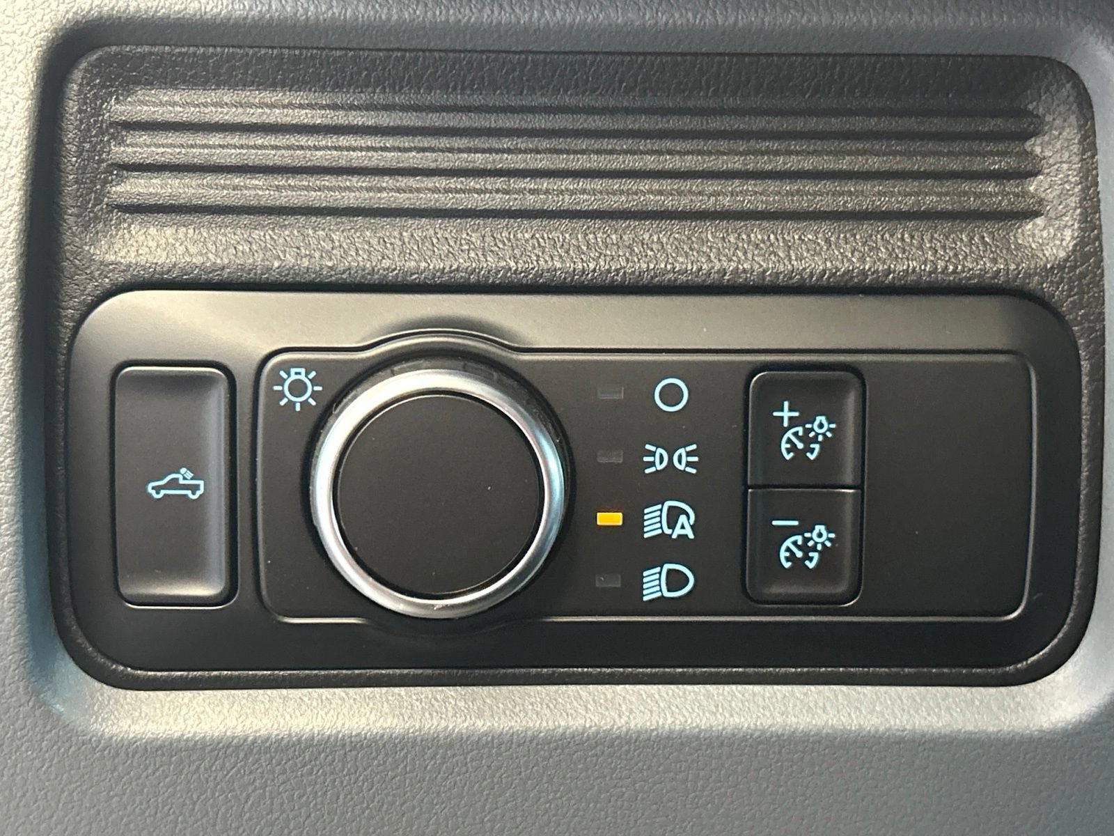 New 2027 Ford F250 XL AWD/4WD image 16