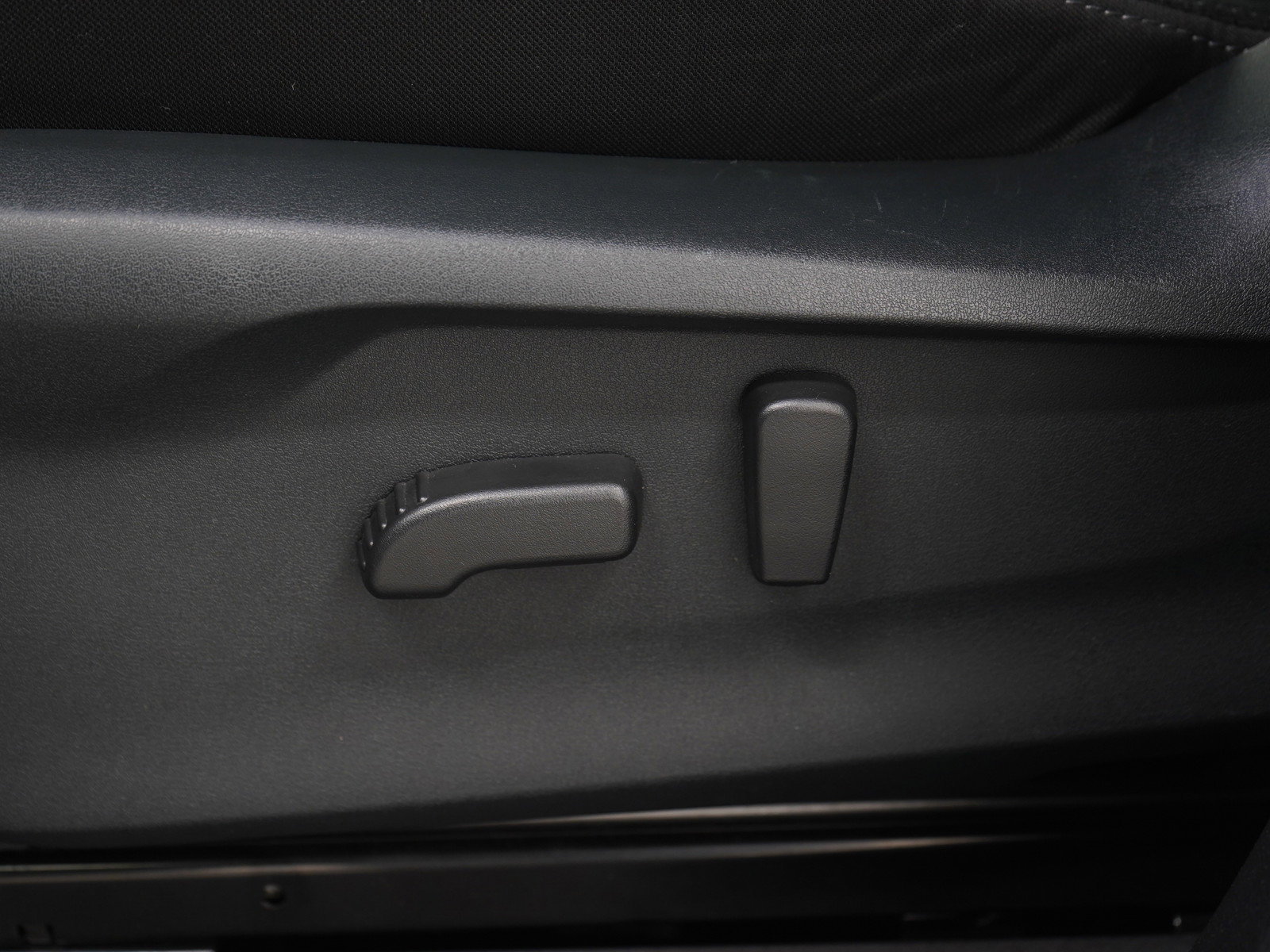 Used 2025 Subaru Ascent Premium image 26