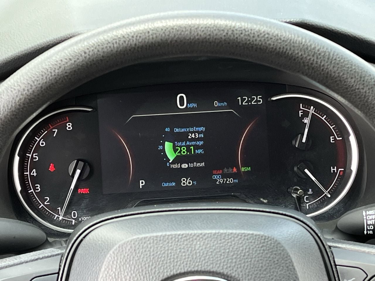 Used 2025 Toyota RAV4 XLE AWD/4WD image 13