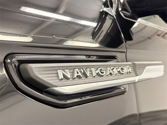 Certified 2023 Lincoln Navigator L Reserve image 17