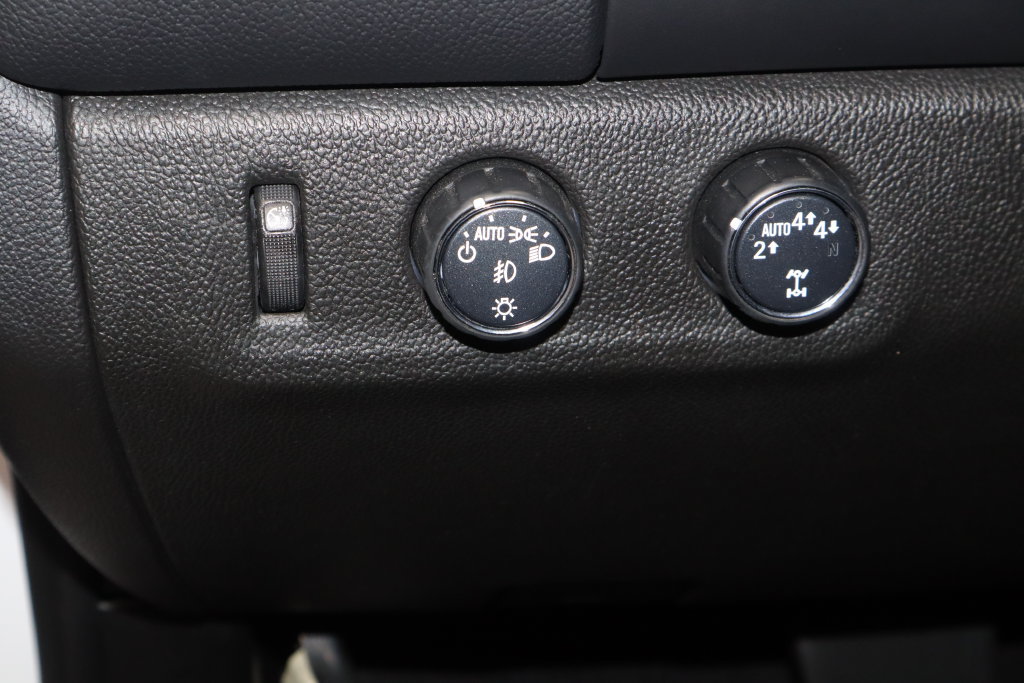 Used 2020 Chevrolet Colorado LT w/ Luxury Package AWD/4WD image 19
