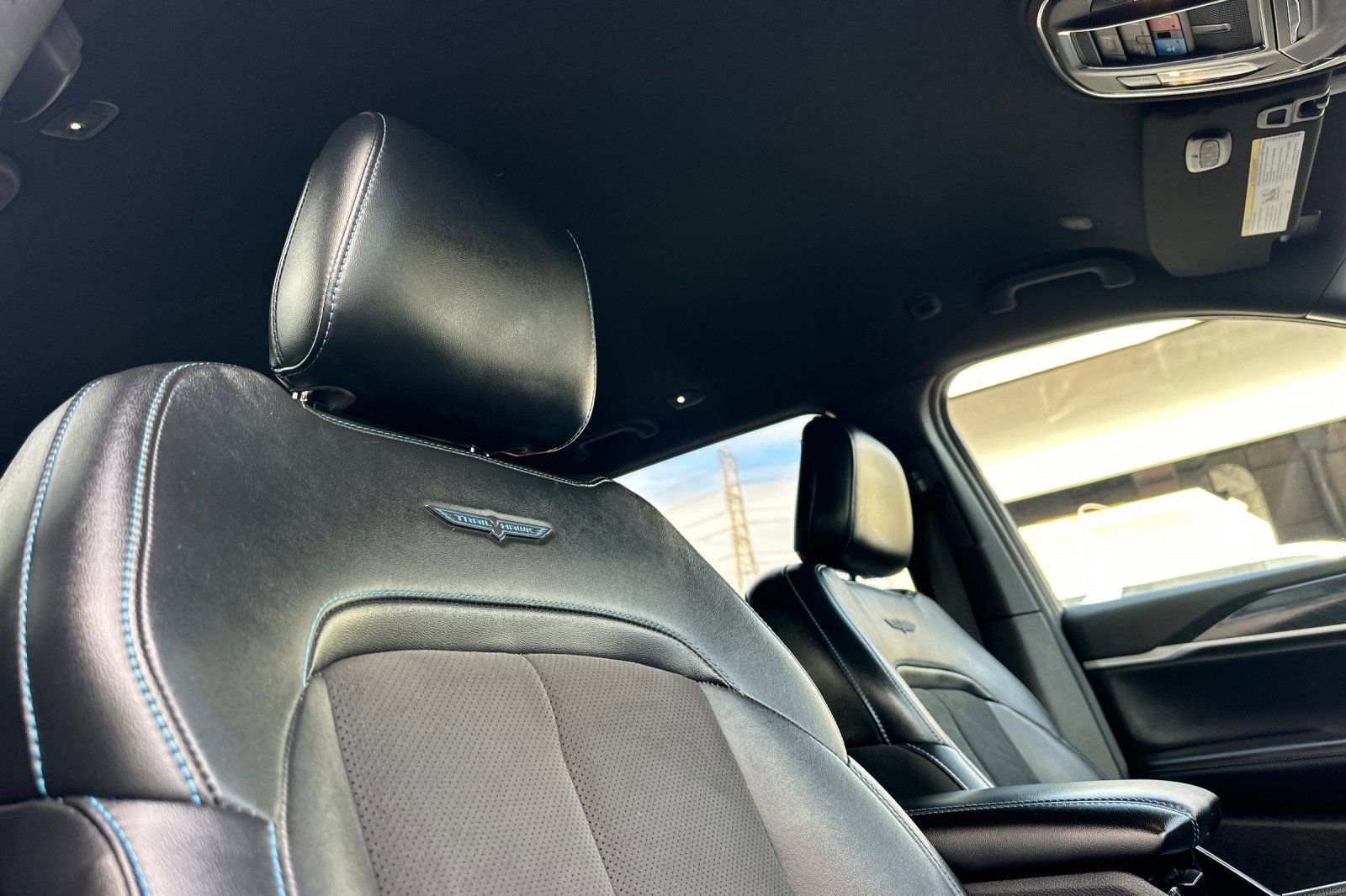 Used 2023 Jeep Grand Cherokee Trailhawk image 21