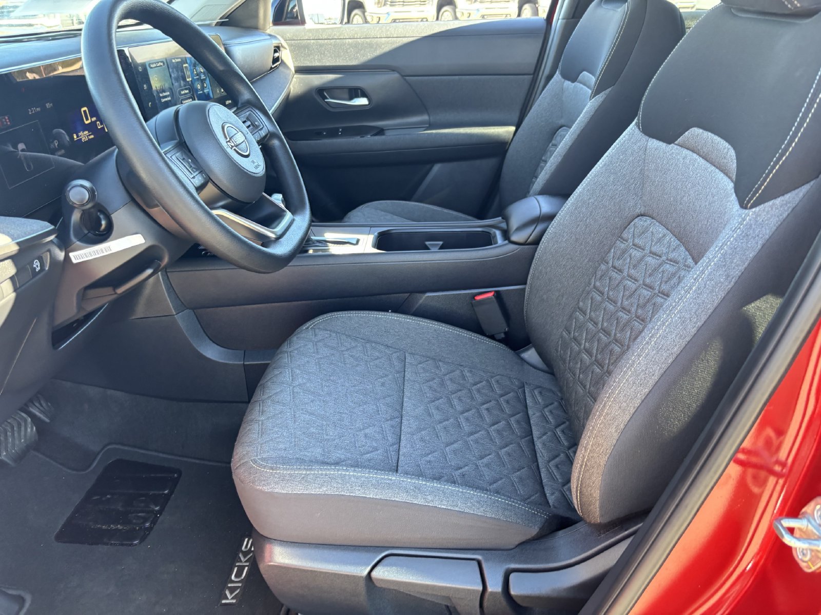 Certified 2026 Nissan Kicks SV FWD image 19