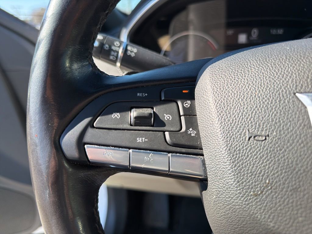 Used 2022 Cadillac CT5 Luxury w/ Sun And Sound Package image 24