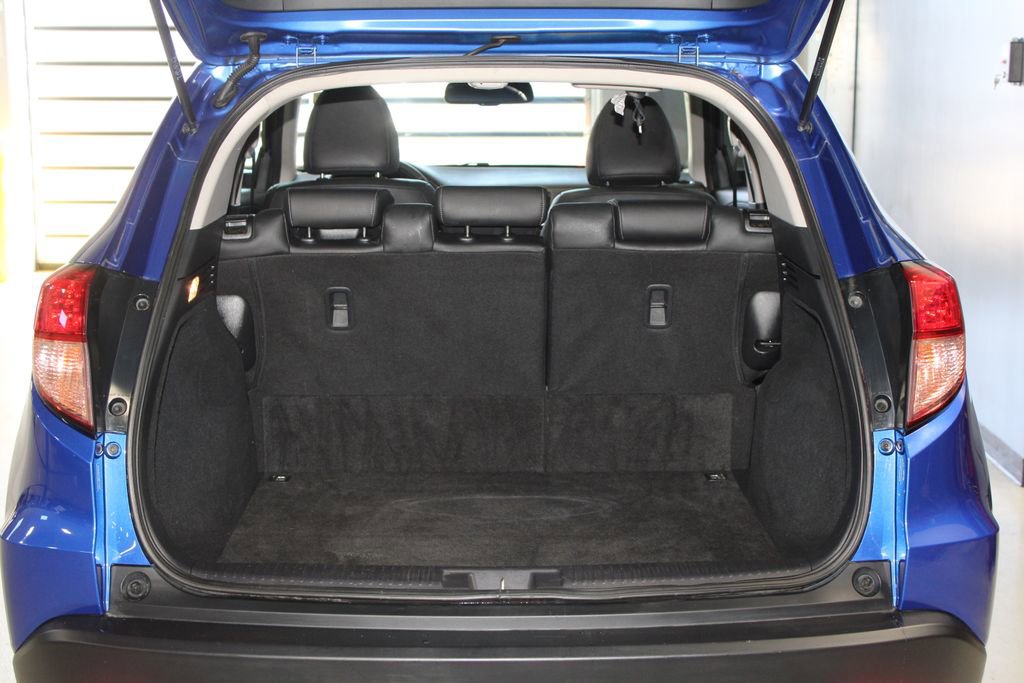 Used 2018 Honda HR-V EX-L image 45