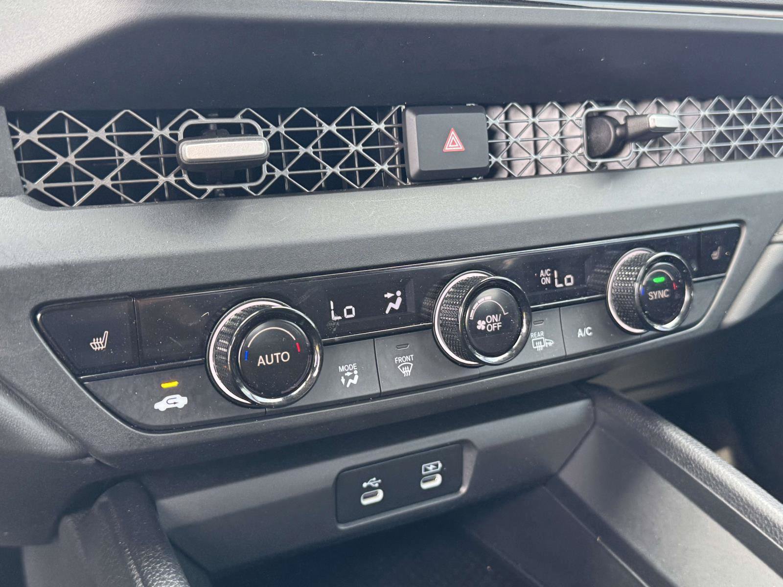 Used 2024 Honda Accord EX image 6