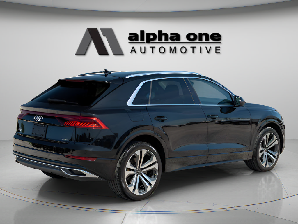 Used 2022 Audi Q8 Prestige w/ Prestige Package AWD/4WD image 7