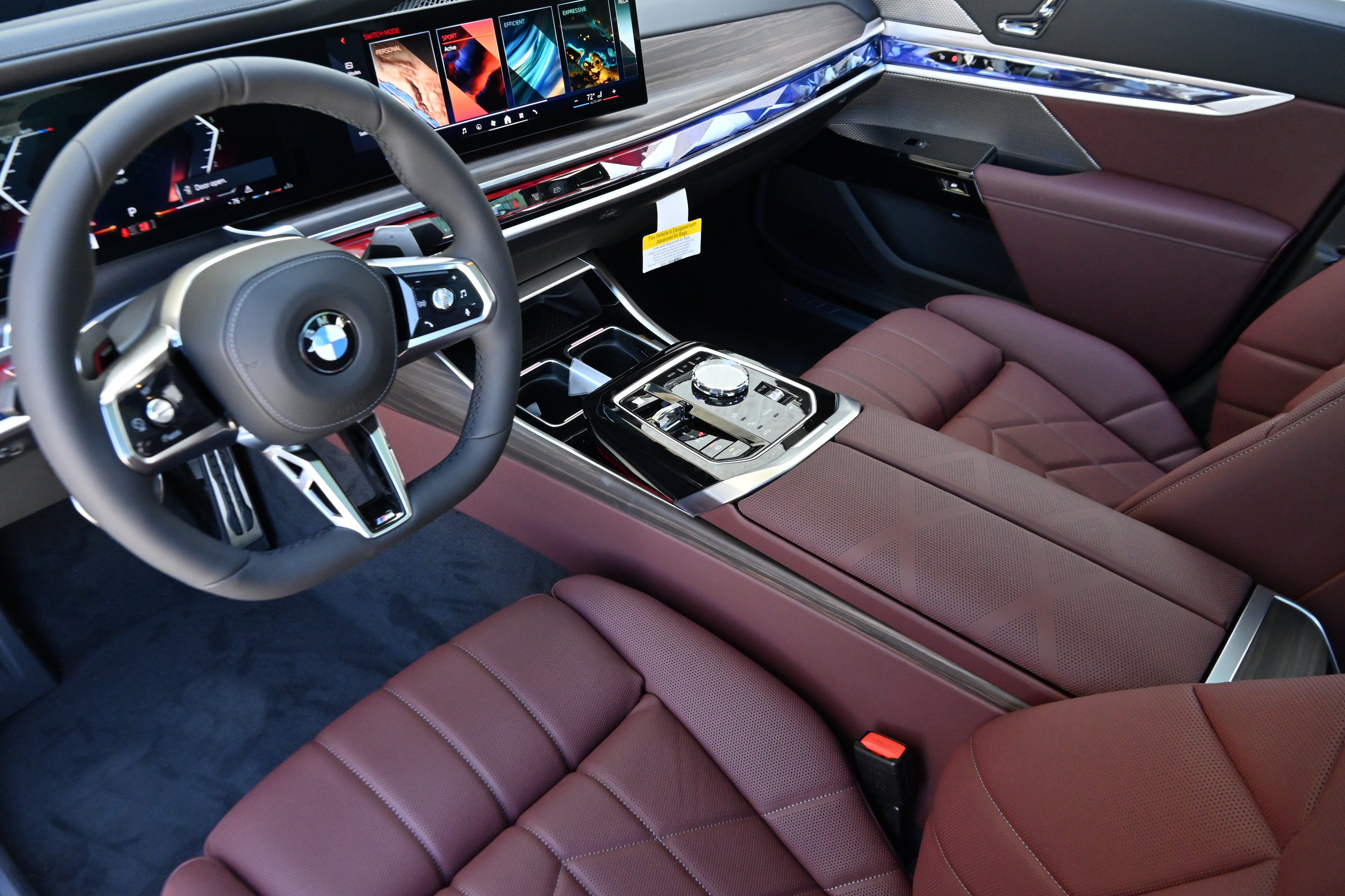 New 2026 BMW 740i xDrive w/ Executive Package AWD/4WD image 13