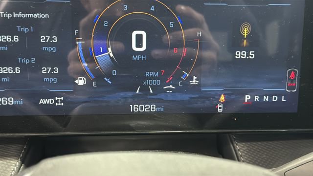 Used 2025 Chevrolet Equinox LT image 14