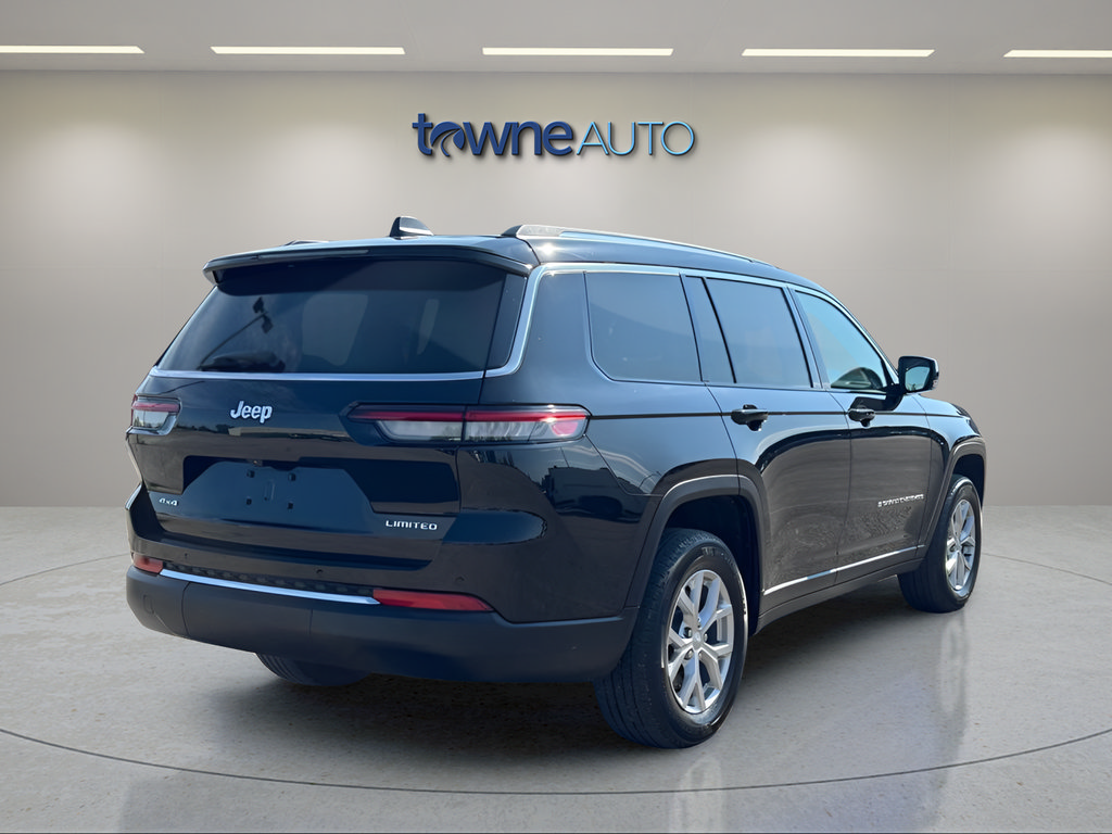 Used 2023 Jeep Grand Cherokee L Limited AWD/4WD image 5
