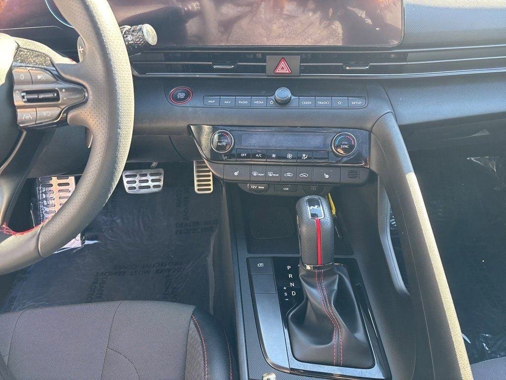 Certified 2025 Hyundai Elantra N Line image 21