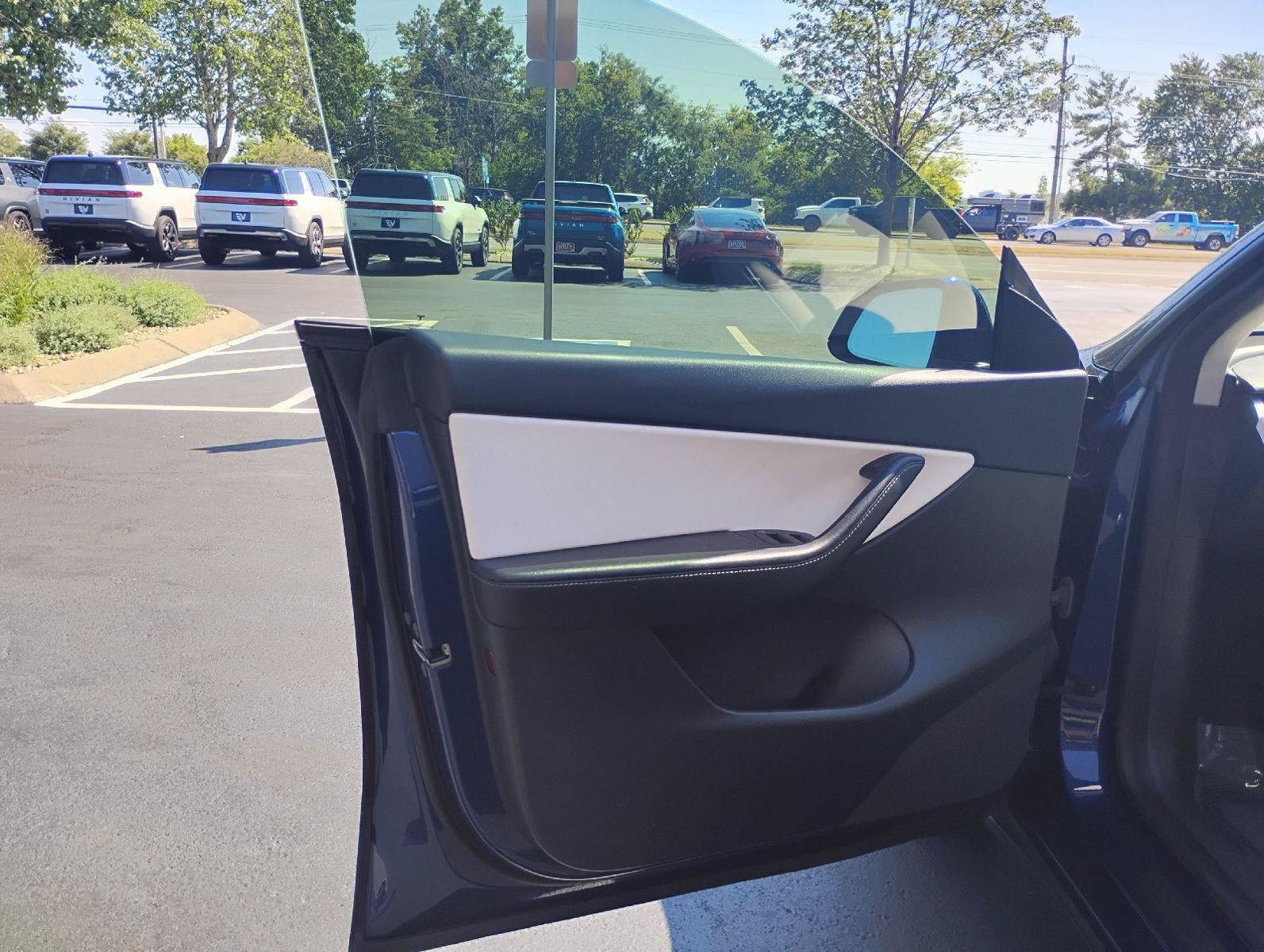 Used 2021 Tesla Model Y Performance AWD/4WD image 7